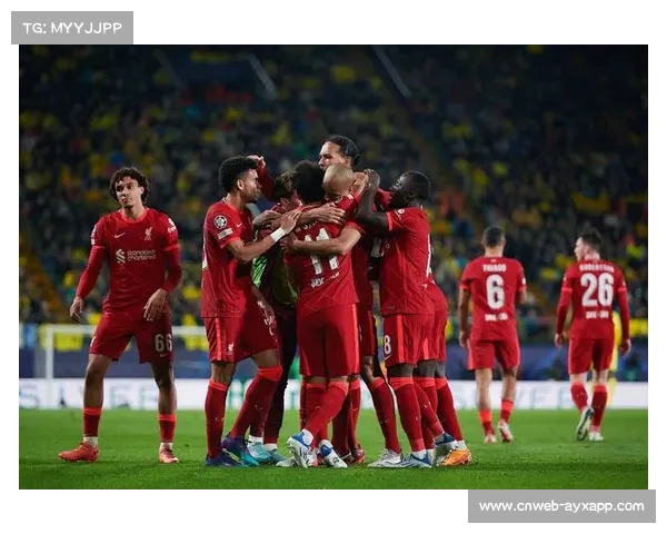 内维尔评利物浦：难以达到上赛季水准，欧冠资格仍是目标