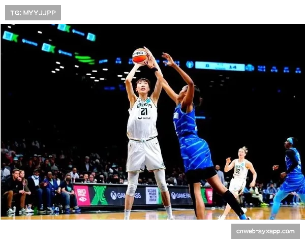 韩旭替补登场：中国球迷关注纽约自由人季前赛表现